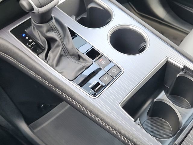 New 2026 Toyota Sienna XLE FWD image 17