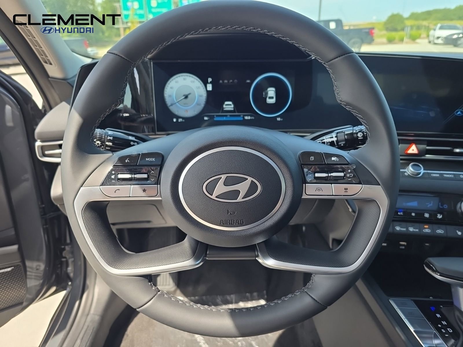 New 2025 Hyundai Elantra Limited image 13