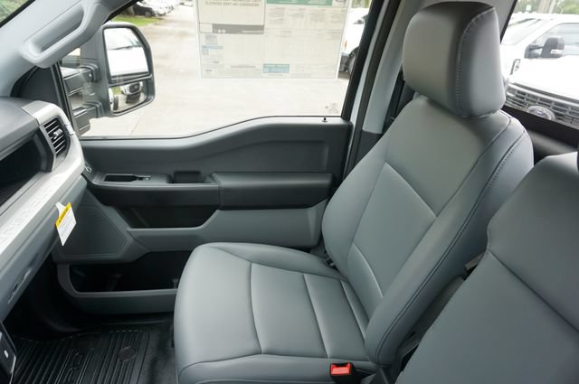 New 2027 Ford F350 XL RWD image 30