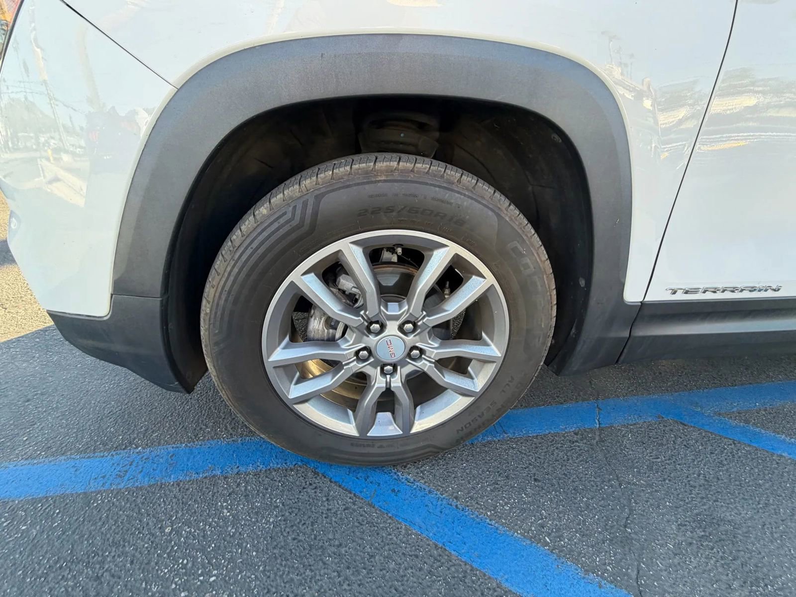 Used 2022 GMC Terrain SLT image 5