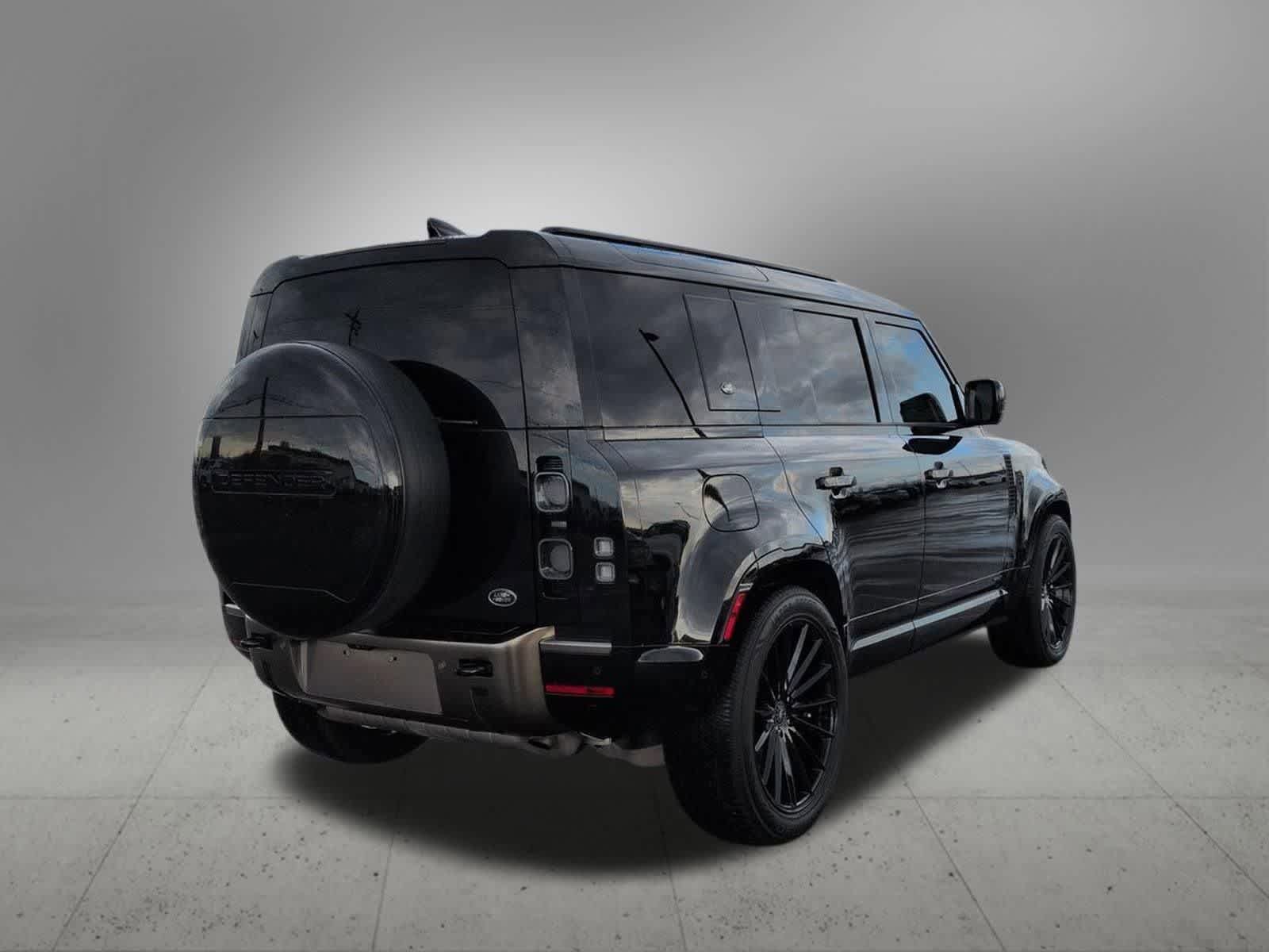 Used 2020 Land Rover Defender 110 X image 6