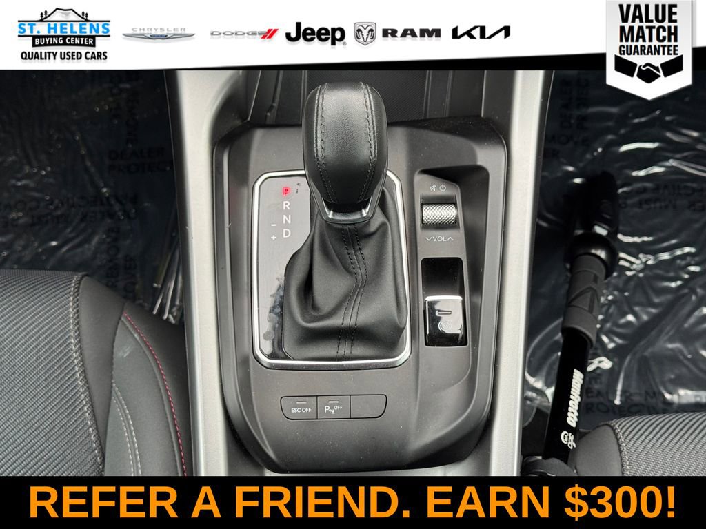 Used 2024 Dodge Hornet R/T image 27