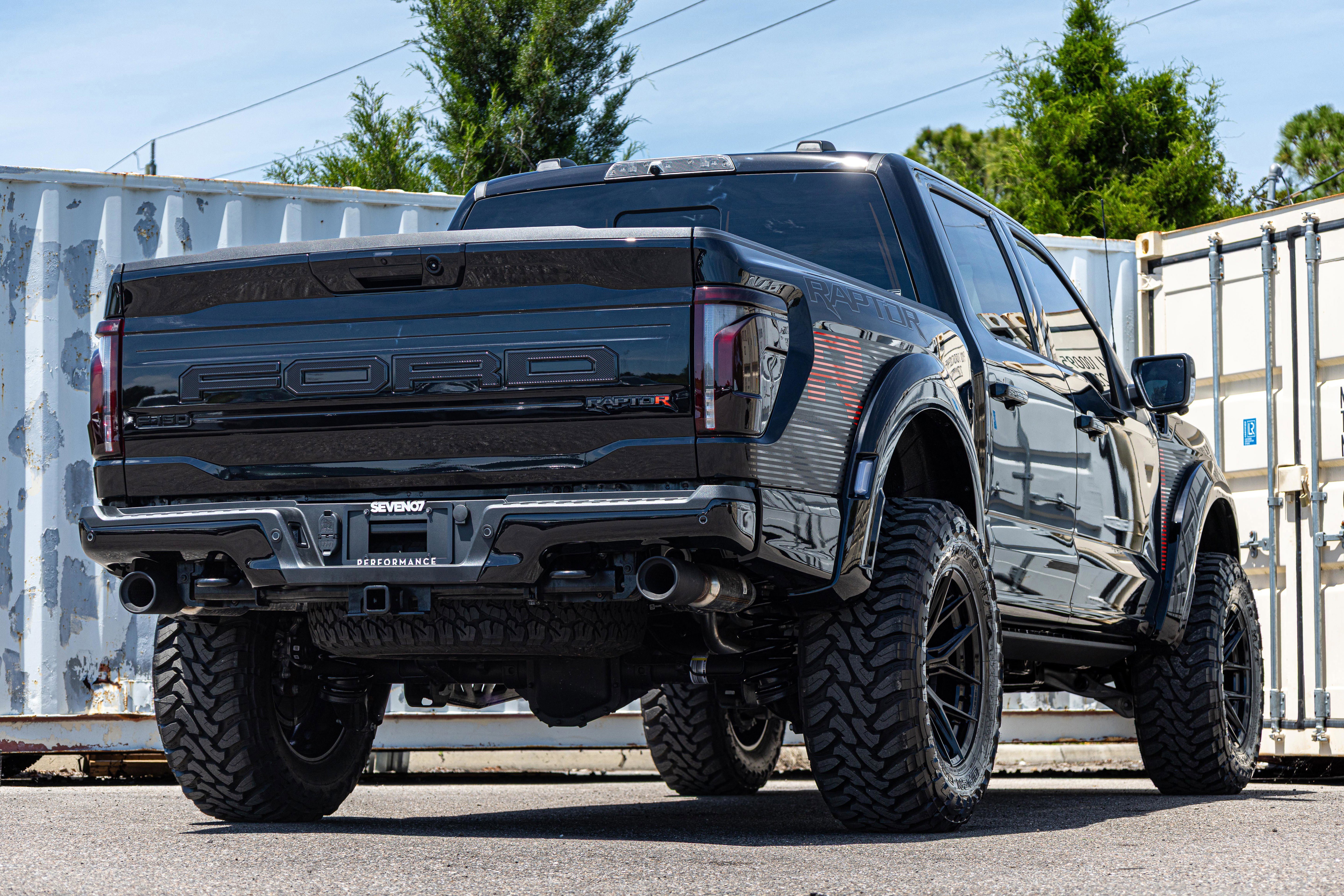 New 2026 Ford F150 Raptor w/ Equipment Group 803A Raptor R AWD/4WD image 3