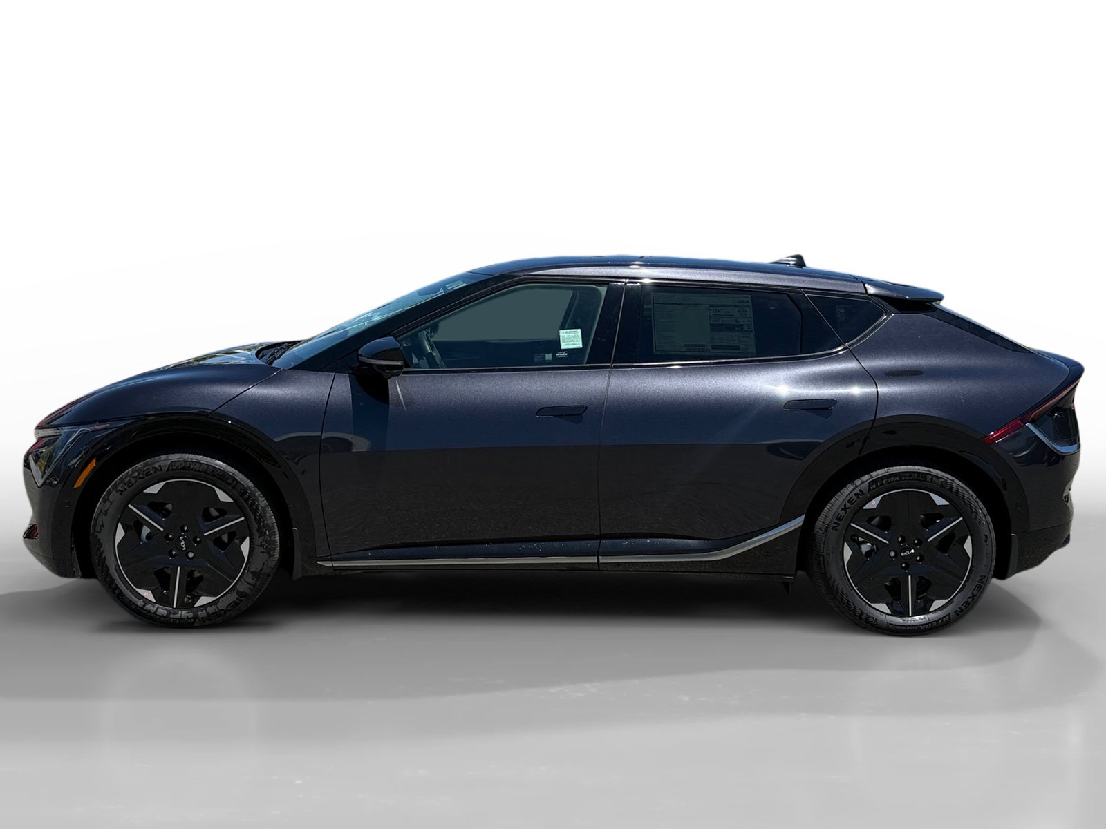 New 2026 Kia EV6 Wind RWD image 2