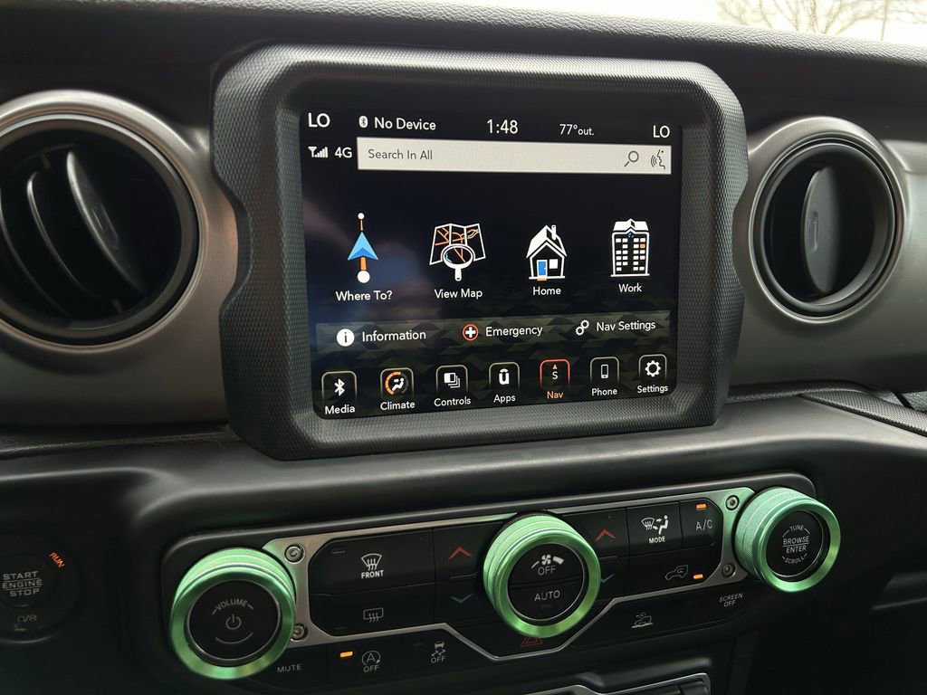 Certified 2021 Jeep Gladiator Willys image 22