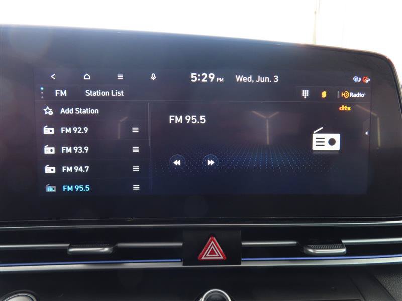 Used 2024 Hyundai Elantra SEL FWD image 23