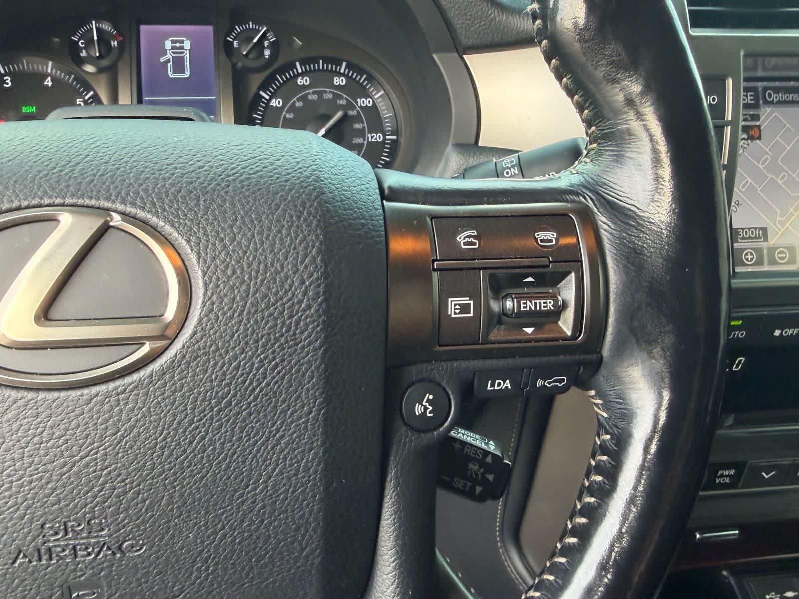 Used 2016 Lexus GX 460 Luxury AWD/4WD image 10