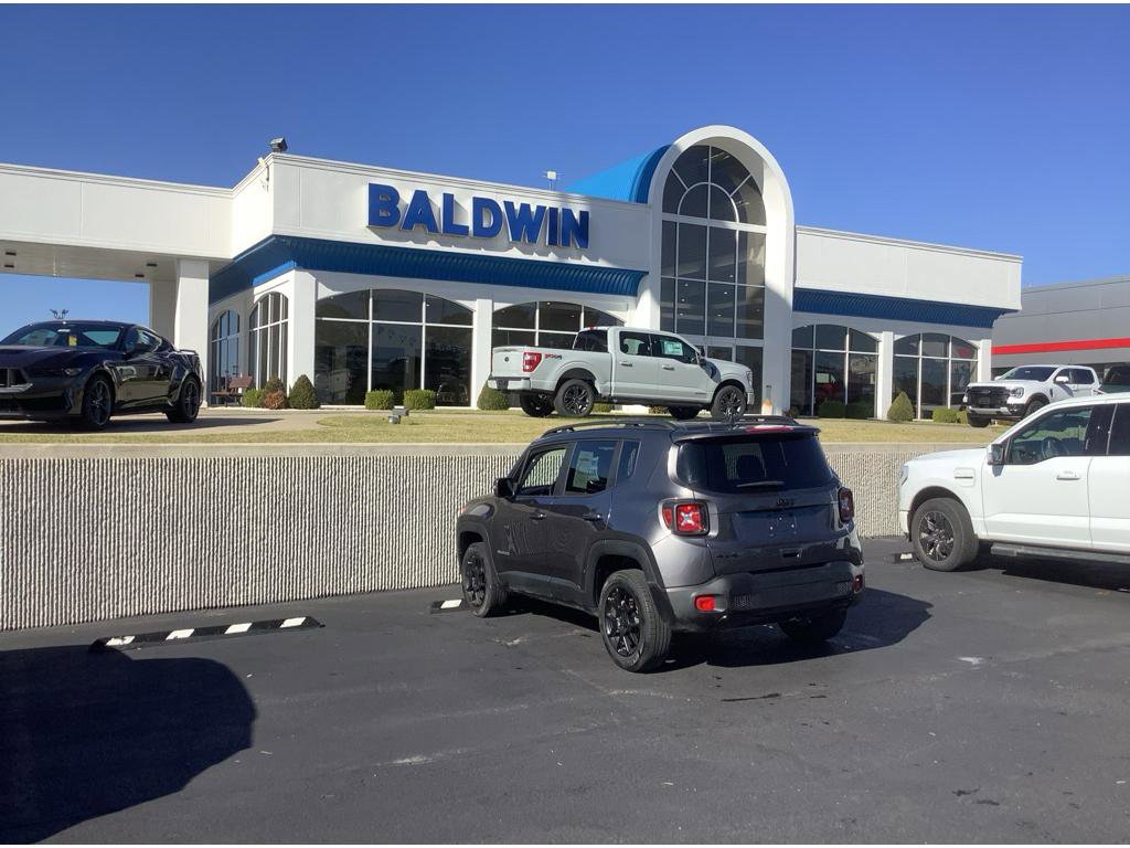 Used 2020 Jeep Renegade Altitude image 5