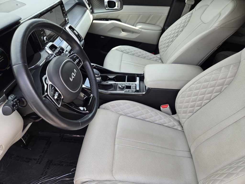 Certified 2023 Kia Sorento SX image 18