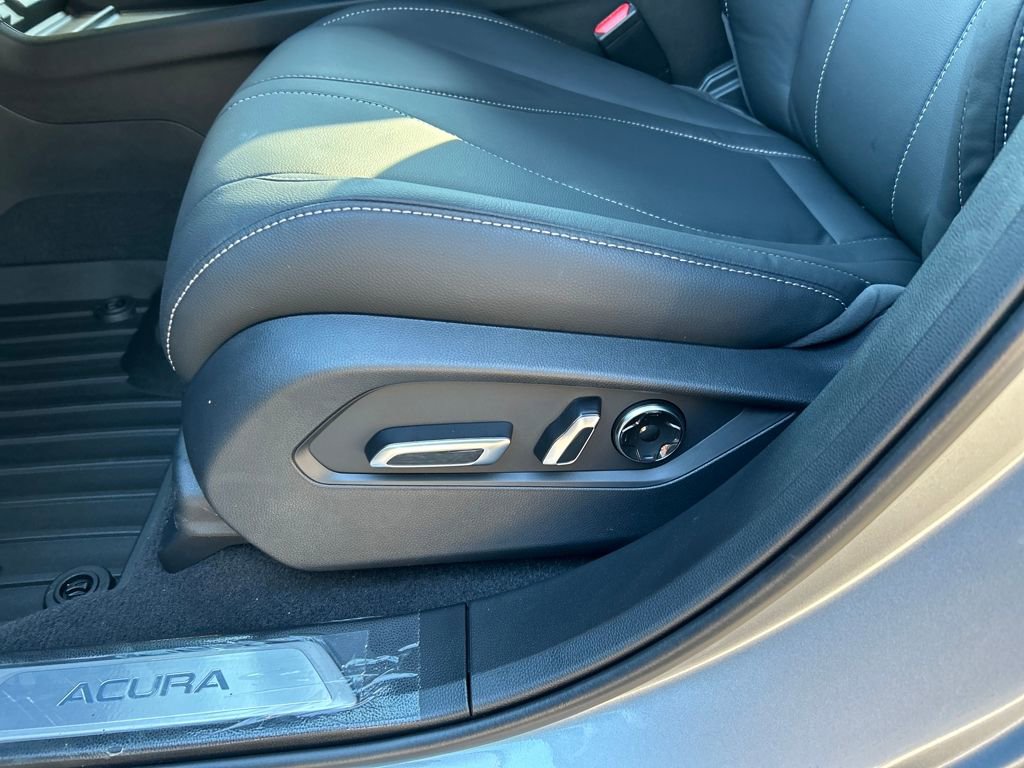New 2026 Acura RDX SH-AWD image 14