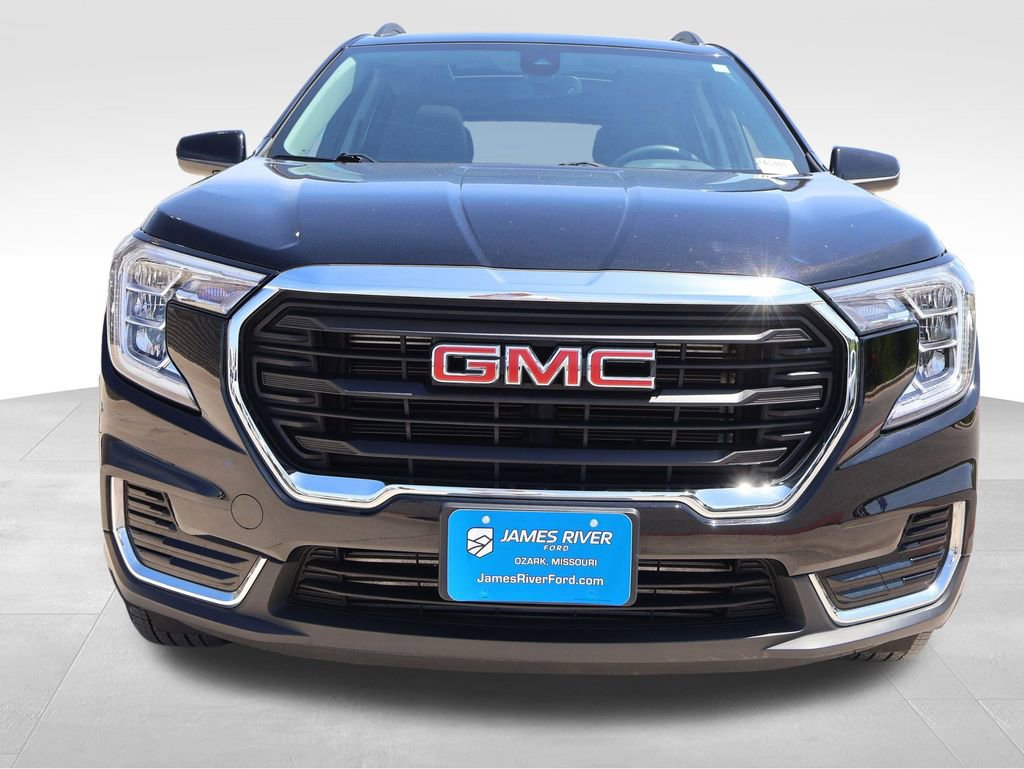Used 2022 GMC Terrain SLE w/ Driver Convenience Package AWD/4WD image 8
