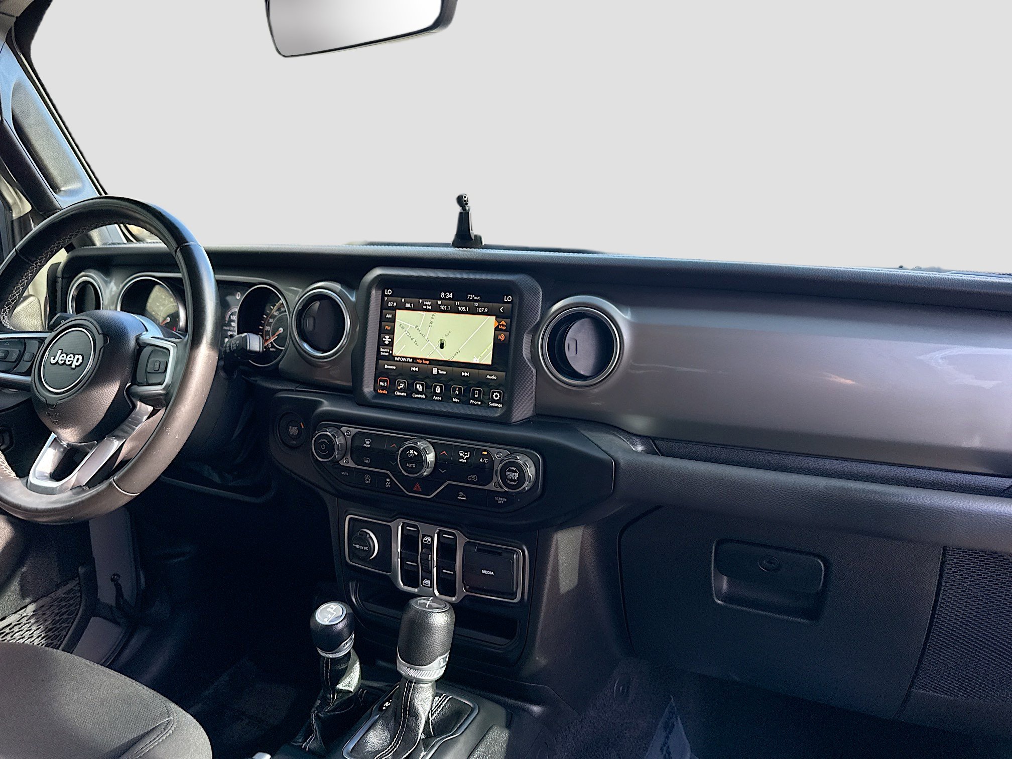 Used 2022 Jeep Wrangler Unlimited Sahara image 31