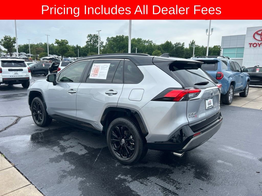 Used 2024 Toyota RAV4 XSE w/ Advanced Technology Package AWD/4WD image 18