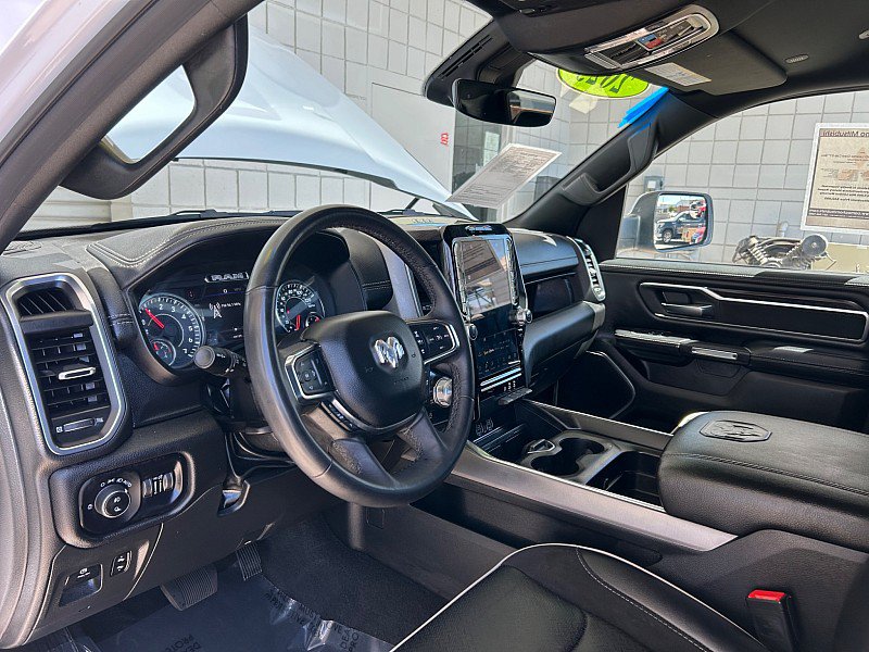 Used 2025 RAM 1500 Laramie AWD/4WD image 18
