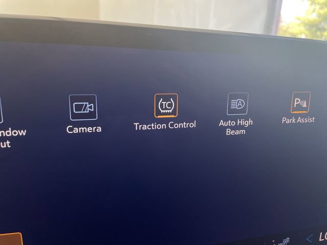 New 2026 Chevrolet Traverse LT w/ Midnight/Sport Edition image 35