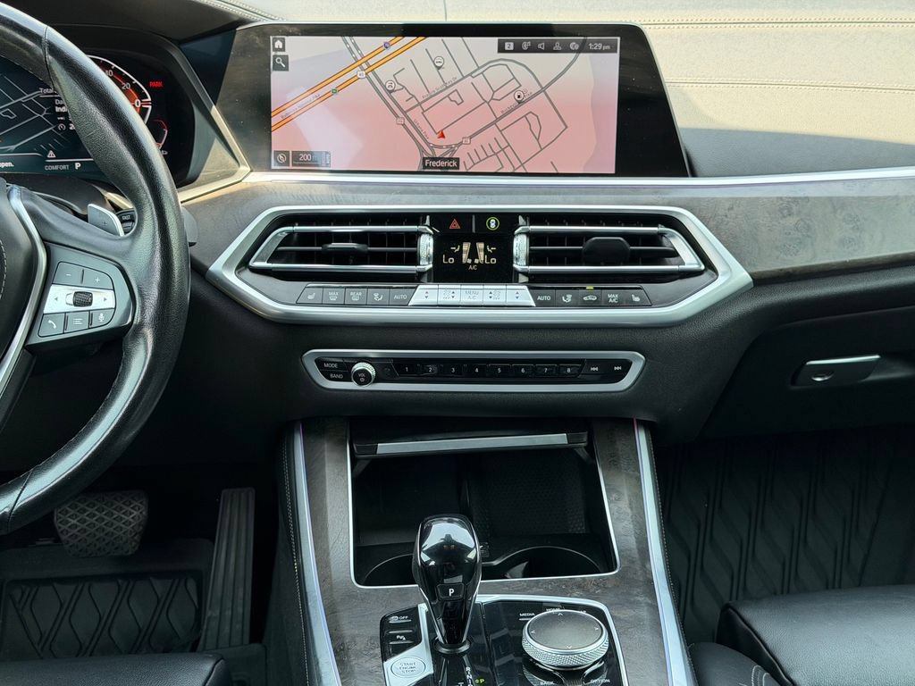 Used 2022 BMW X5 xDrive40i AWD/4WD image 24