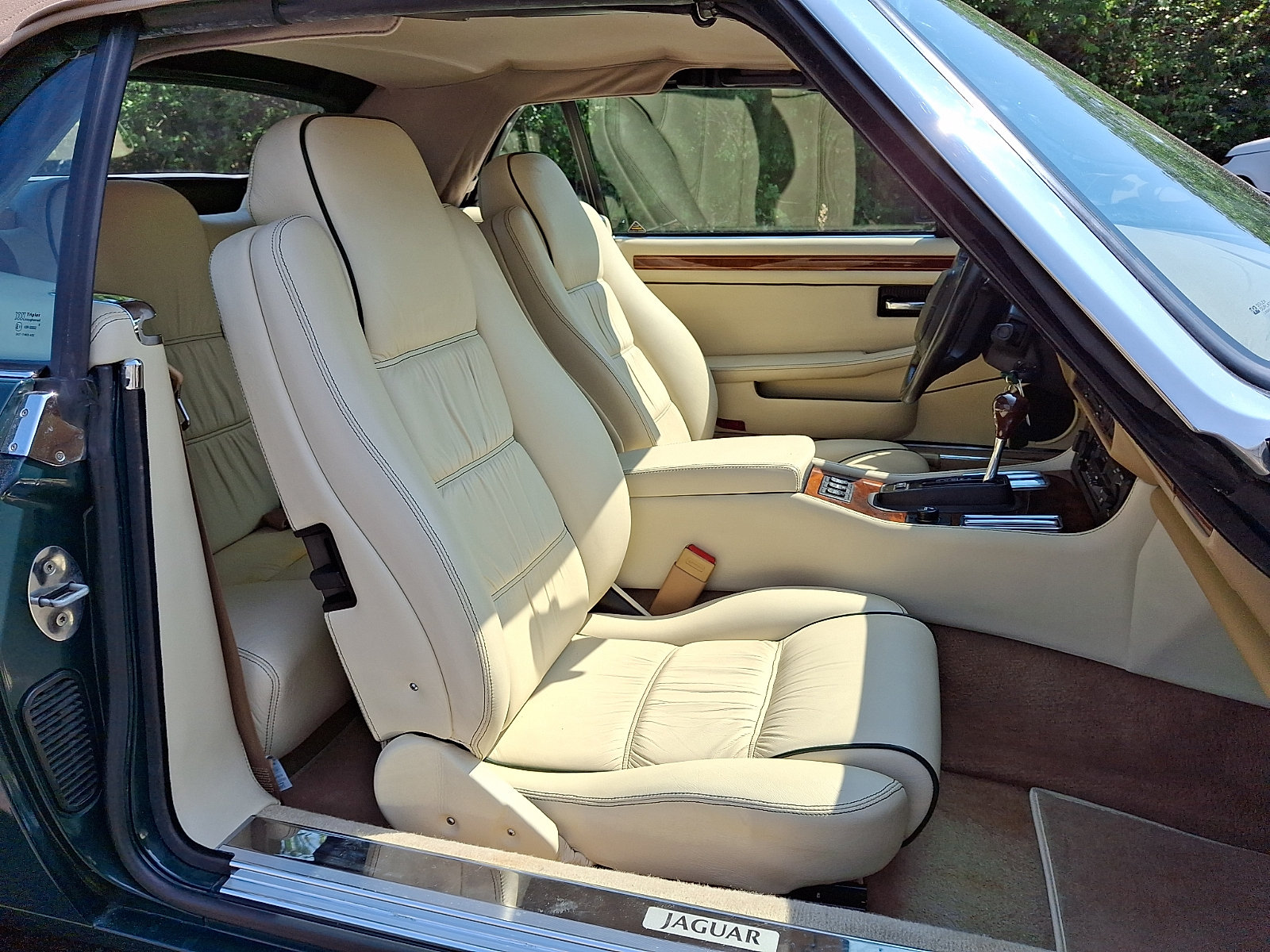 Used 1994 Jaguar XJS V12 Convertible RWD image 5