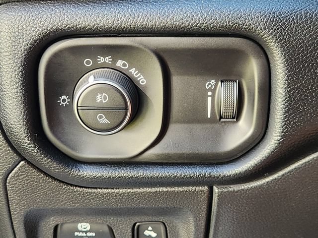 Used 2020 RAM 1500 Lone Star AWD/4WD image 21