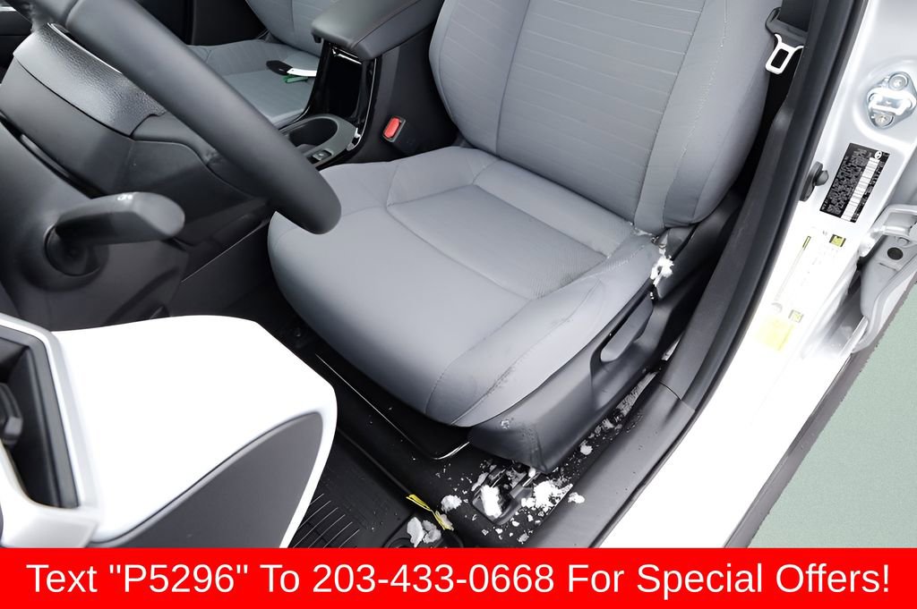 Certified 2025 Toyota Corolla SE w/ SE Premium Package FWD image 20