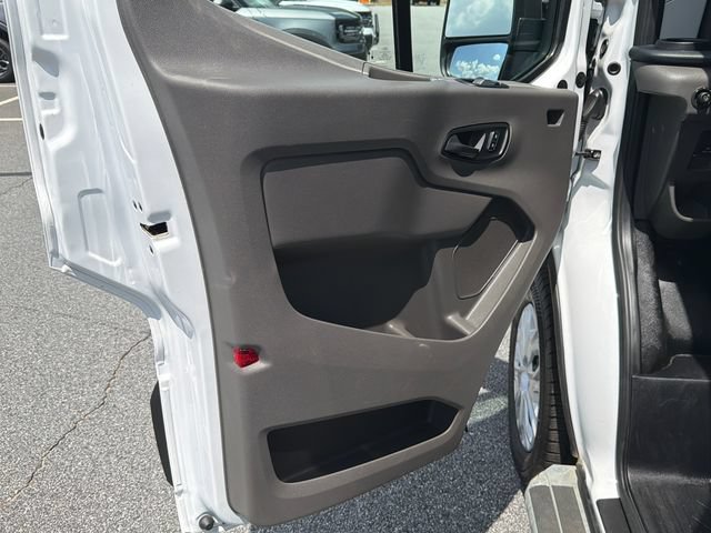 Certified 2025 Ford Transit 250 Low Roof w/ Exterior Upgrade Package RWD image 12