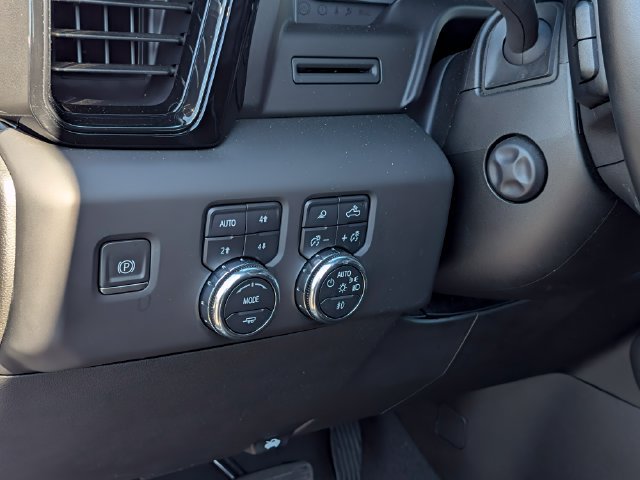 Used 2023 GMC Sierra 1500 AT4 AWD/4WD image 17