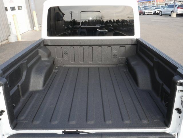 New 2026 Jeep Gladiator Rubicon w/ Safety Group image 9