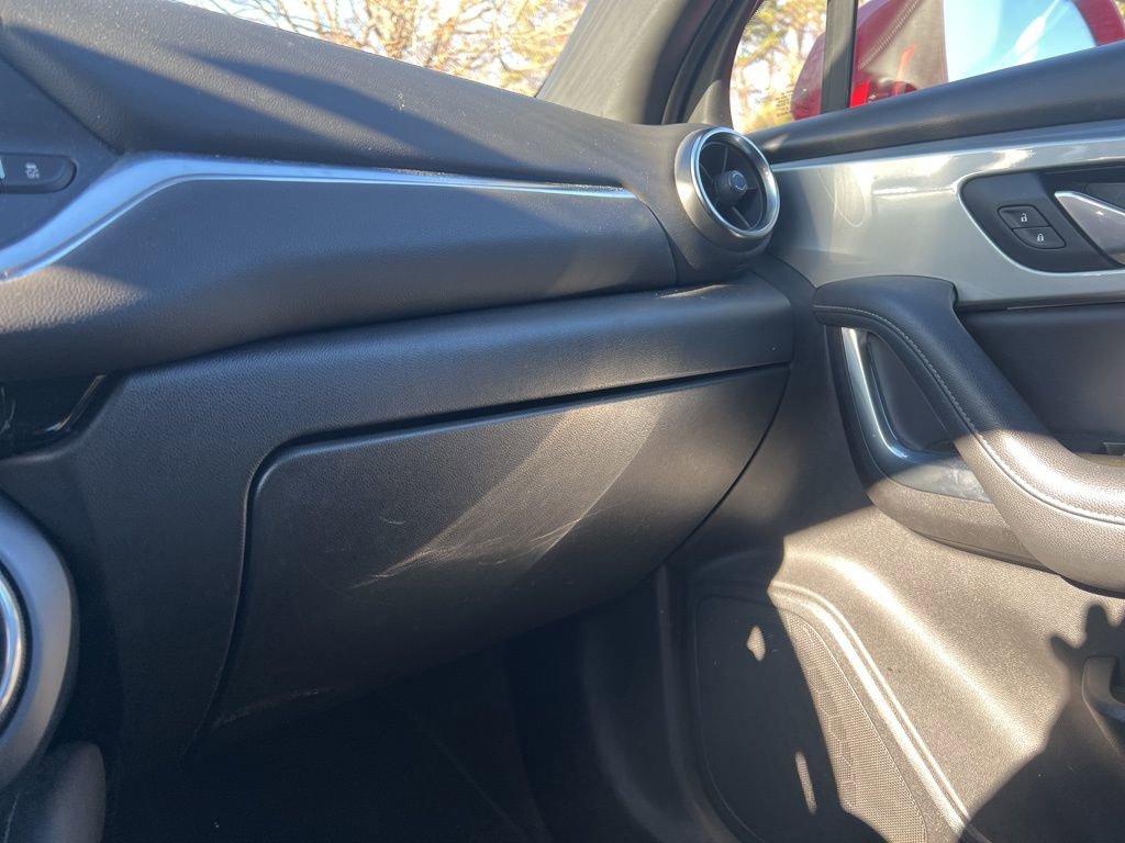 Used 2020 Chevrolet Blazer LT image 42