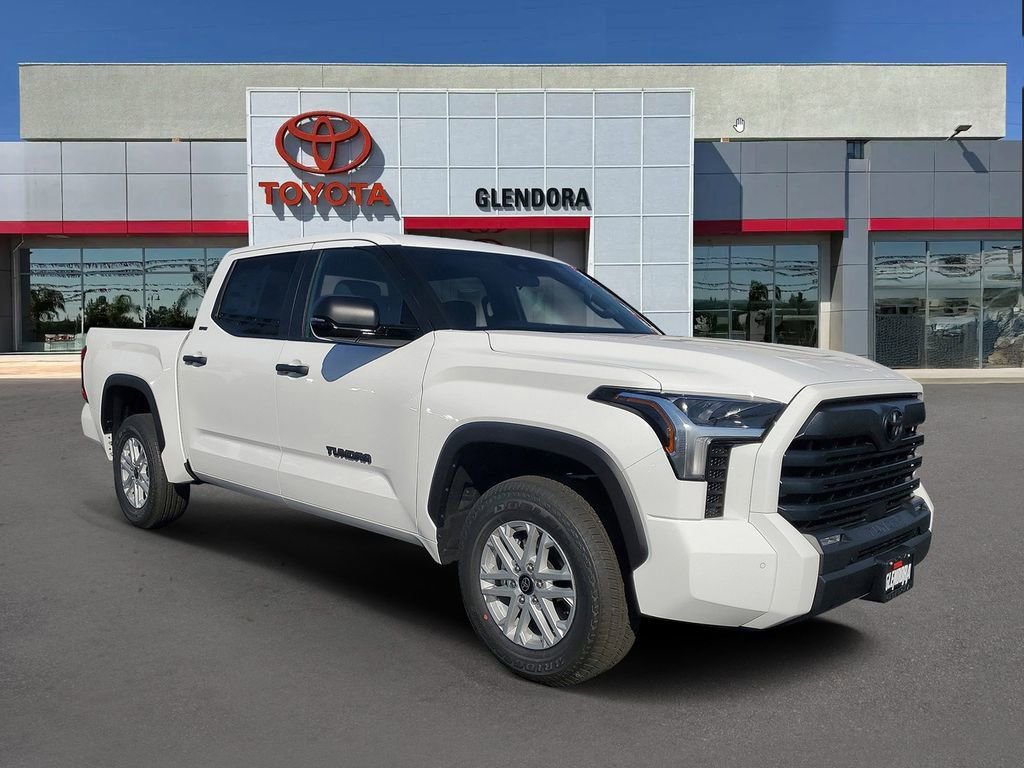 New 2026 Toyota Tundra SR5