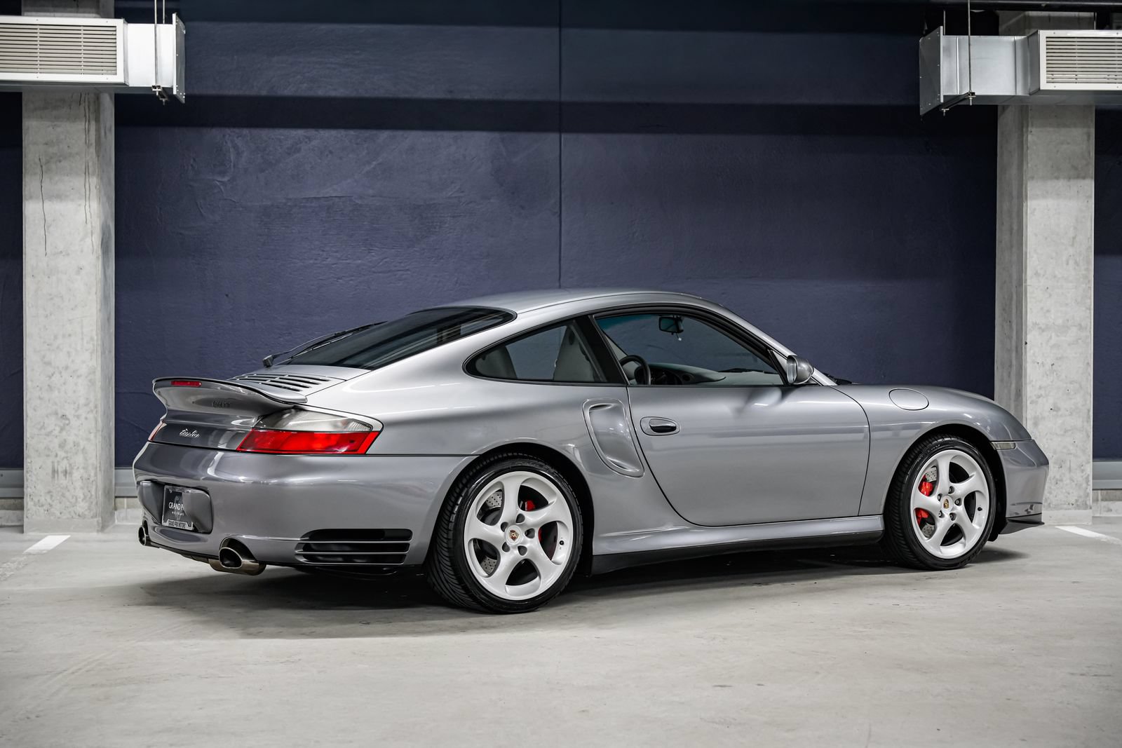 Used 2001 Porsche 911 Turbo AWD/4WD image 3