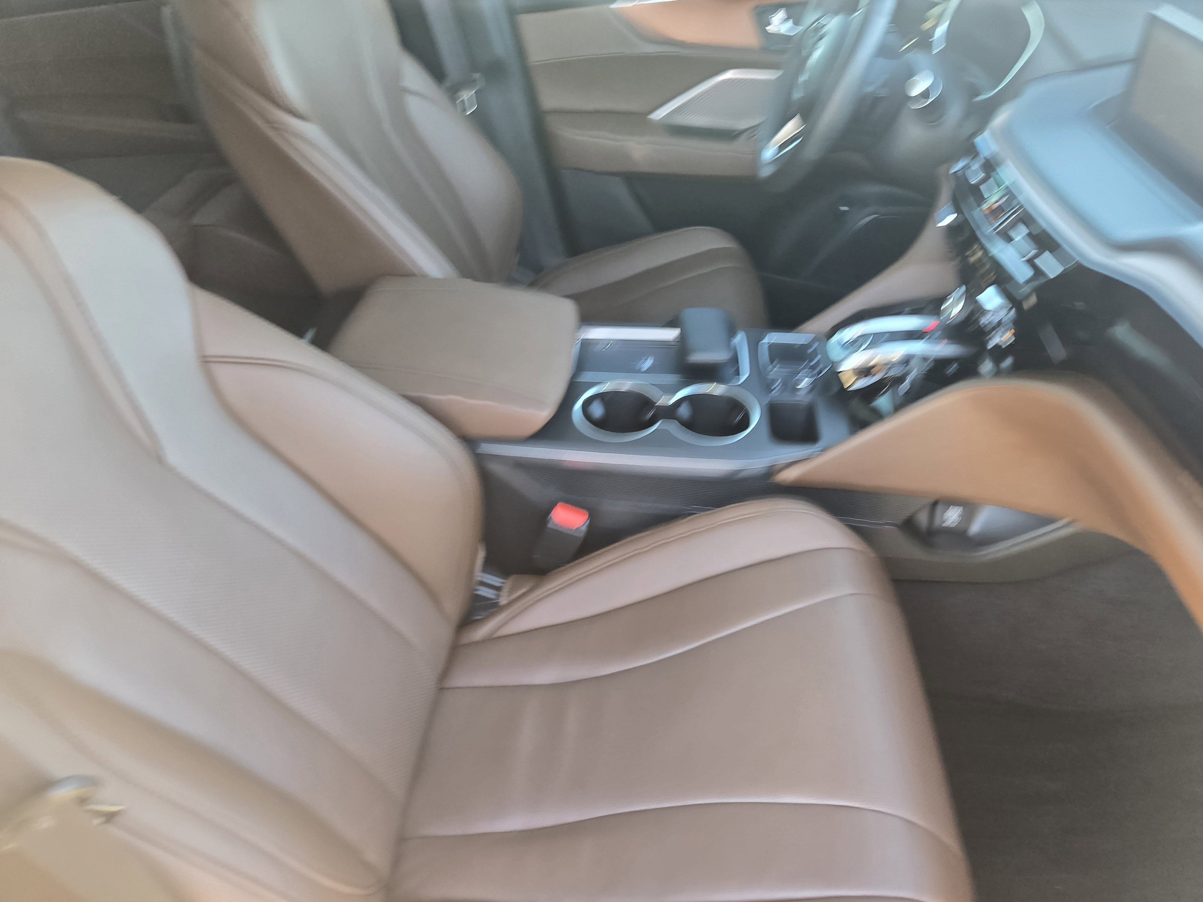 Used 2024 Acura MDX FWD w/ Technology Package image 12