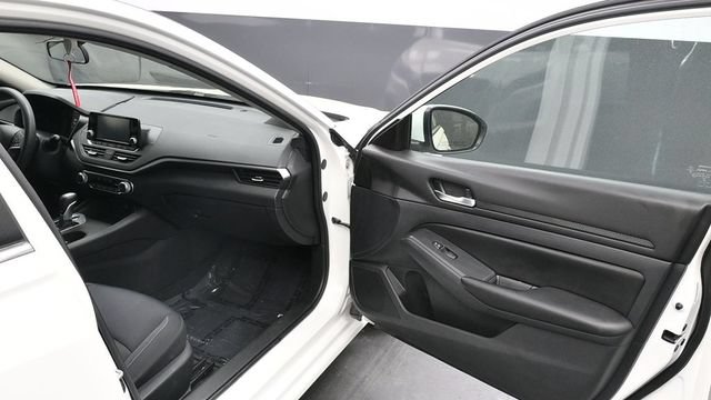 Used 2021 Nissan Altima 2.5 S FWD image 23