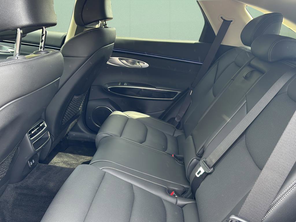 Certified 2026 Genesis GV70 2.5T image 16