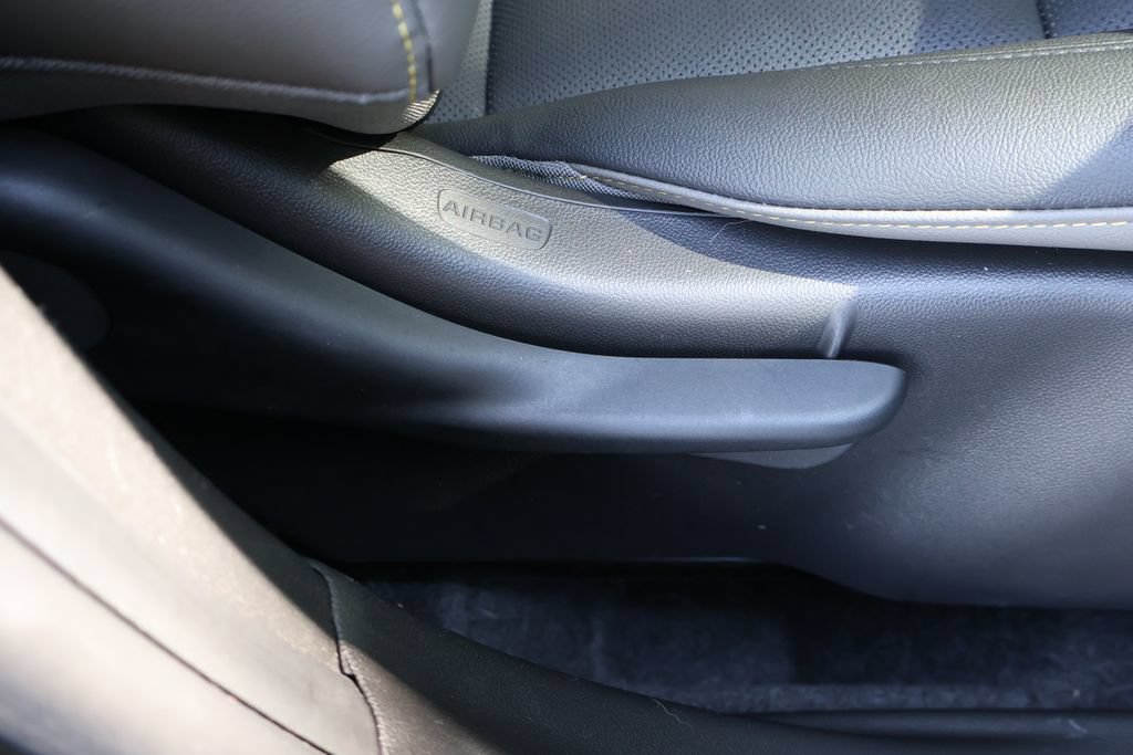 Certified 2024 Chevrolet Trax ACTIV FWD image 40