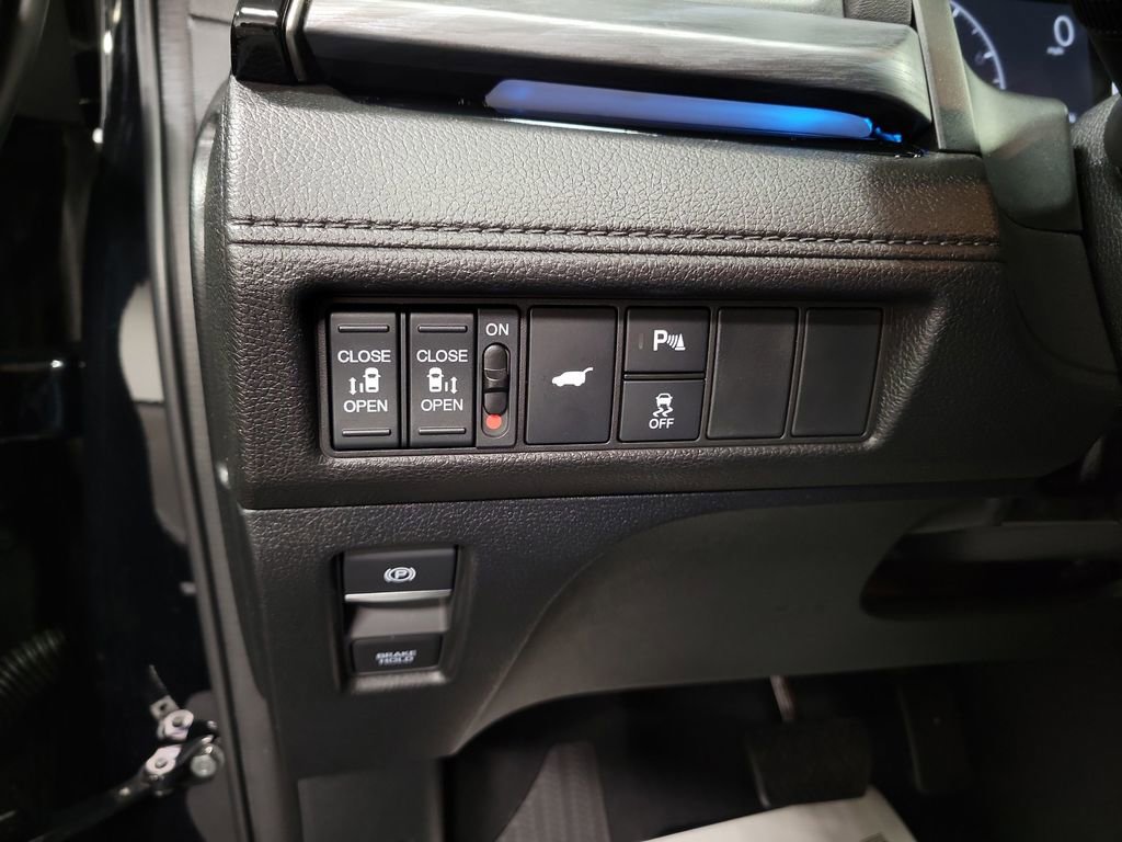 Used 2026 Honda Odyssey Elite image 22
