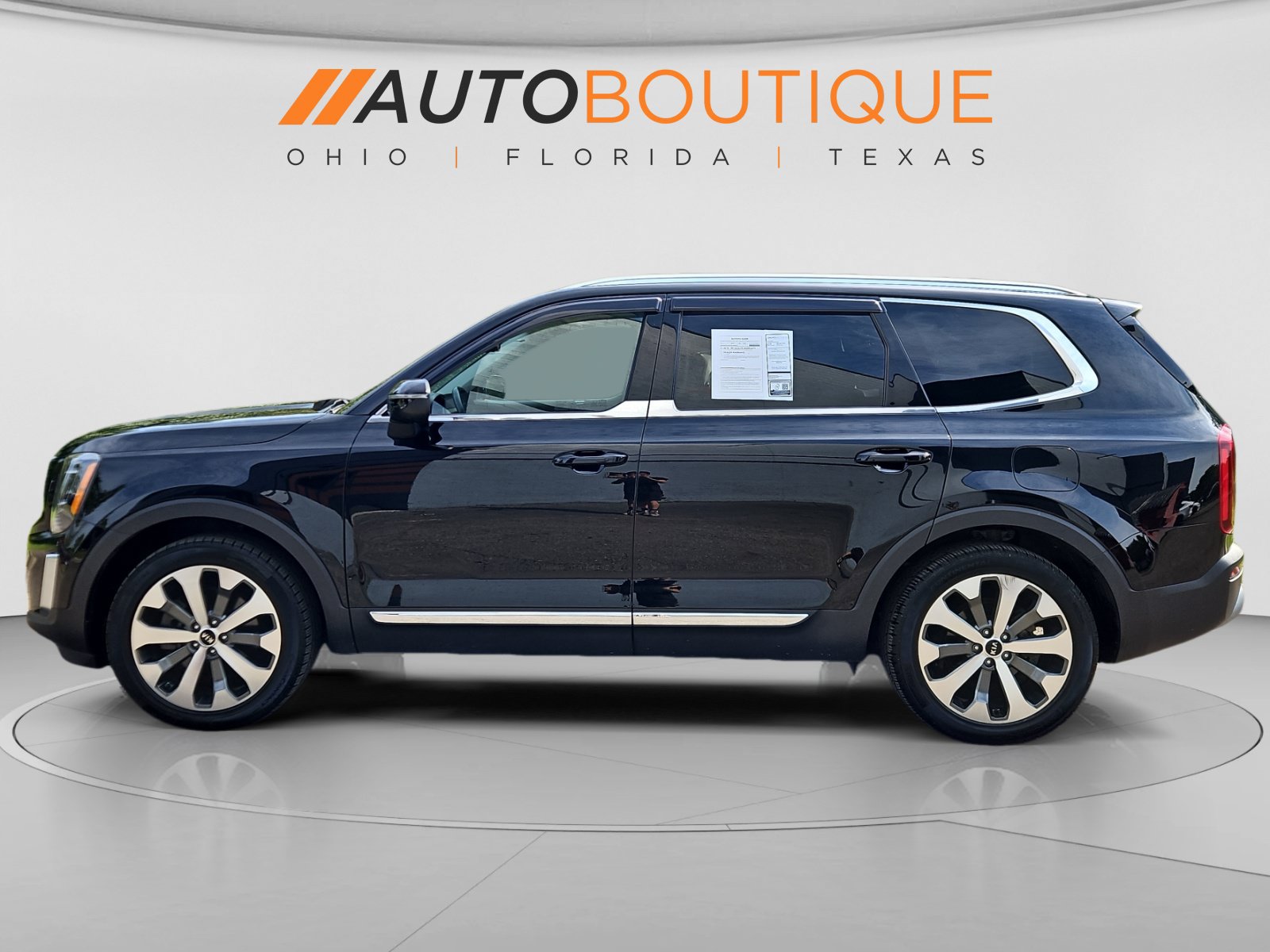 Used 2020 Kia Telluride EX w/ EX Premium Package FWD image 2