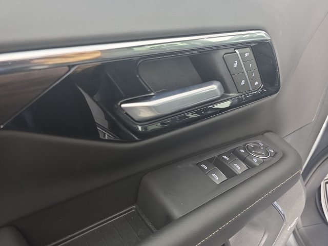 Certified 2026 Chevrolet Tahoe Premier AWD/4WD image 10