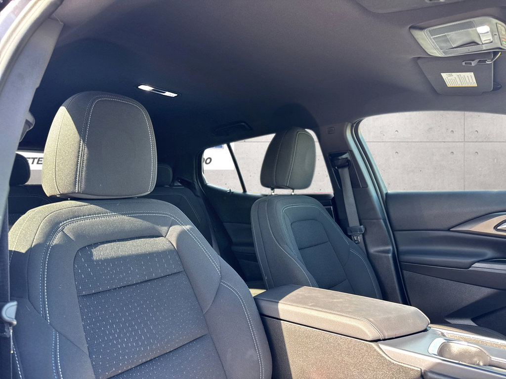 Used 2025 Chevrolet Equinox EV LT w/ Comfort Package FWD image 7