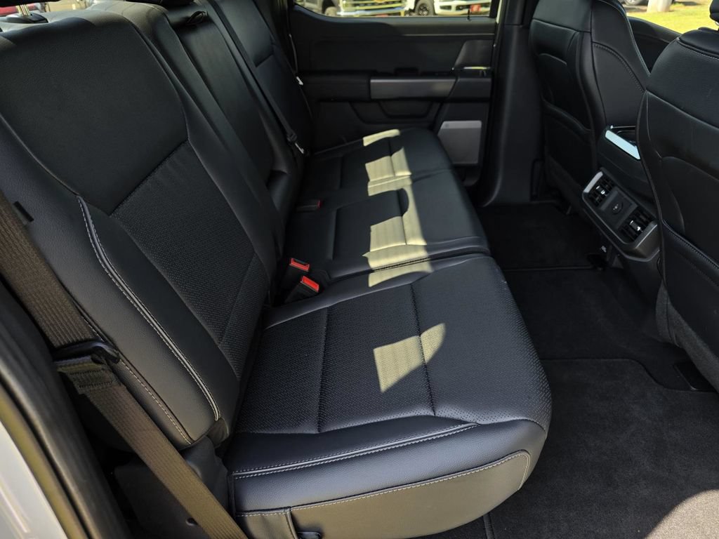 Used 2026 Ford F150 Lariat AWD/4WD image 41