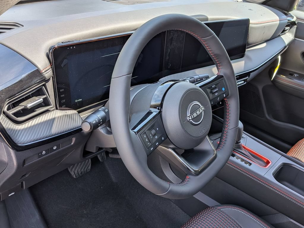 New 2026 Nissan Kicks SR w/ SR Premium Package AWD/4WD image 11