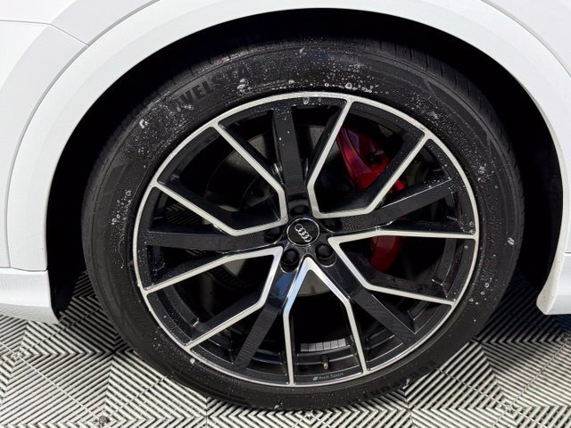 Used 2019 Audi Q8 Premium Plus w/ Premium Plus AWD/4WD image 14