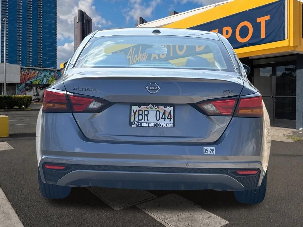 Used 2023 Nissan Altima 2.5 SV FWD image 4