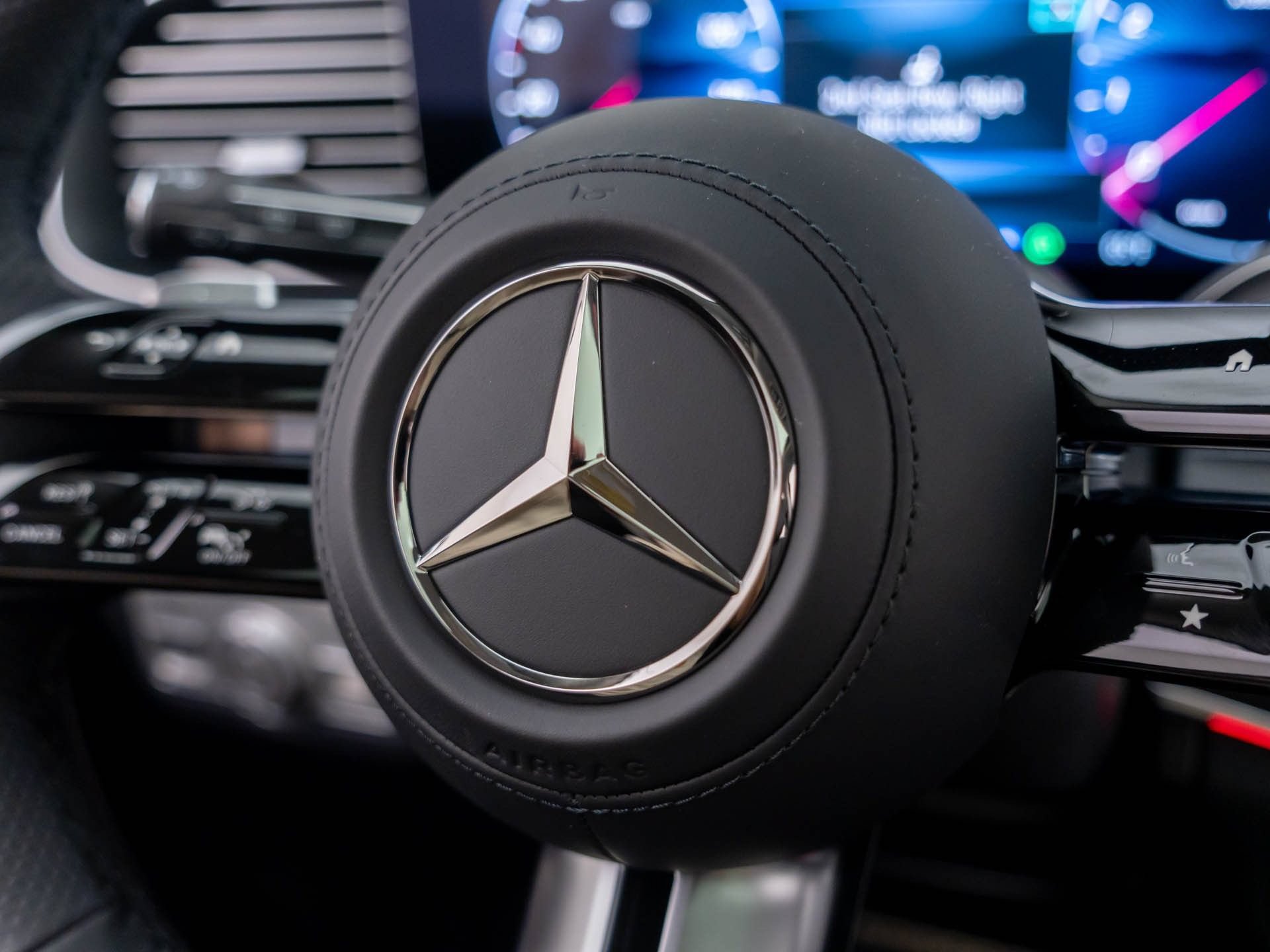 New 2026 Mercedes-Benz GLS 450 4MATIC image 28