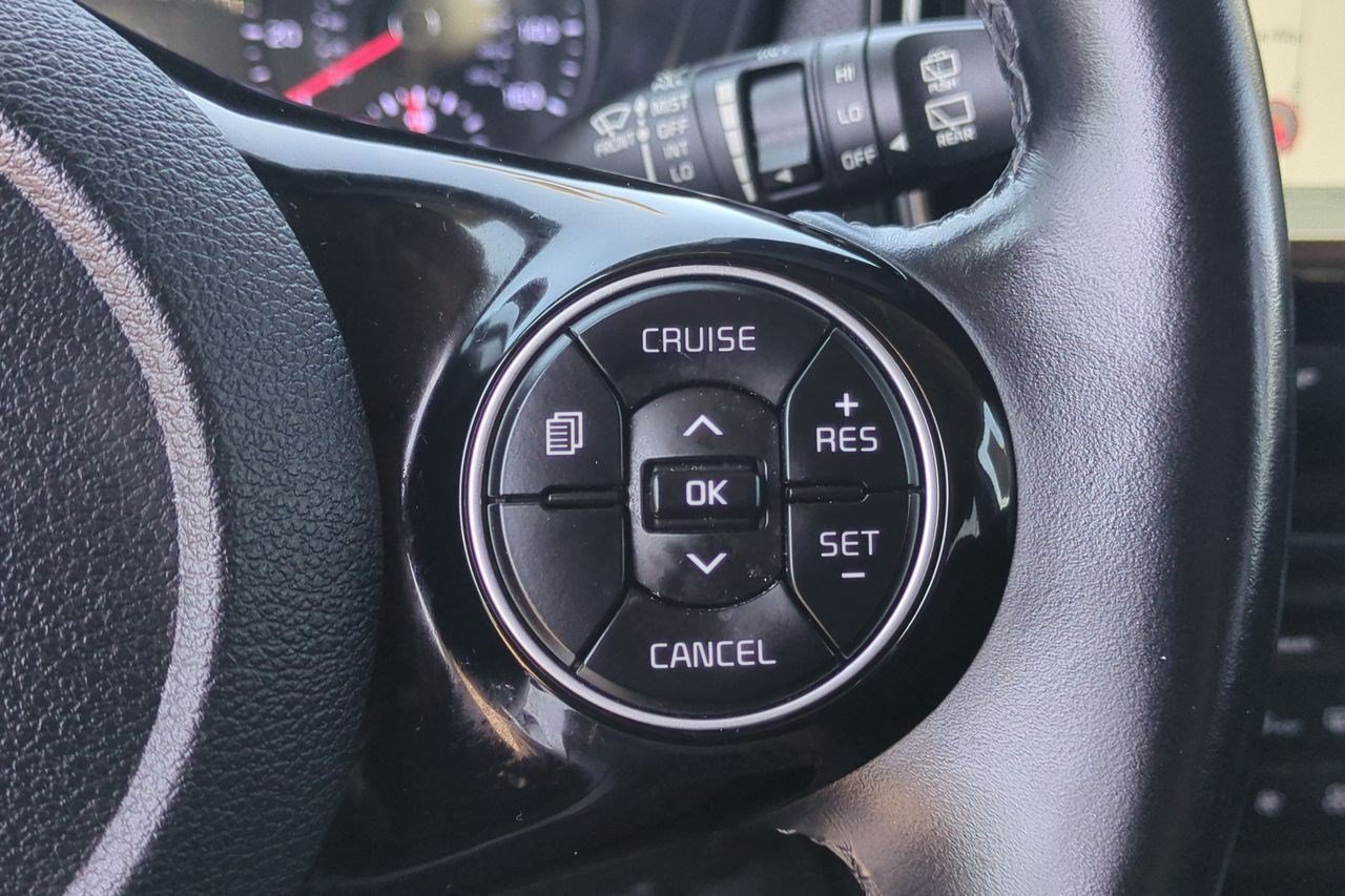 Certified 2021 Kia Soul EX FWD image 13