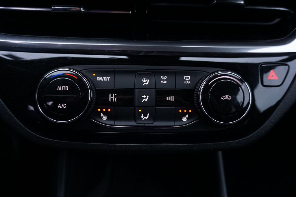 Used 2024 Buick Envista Sport Touring w/ Convenience I Package image 16