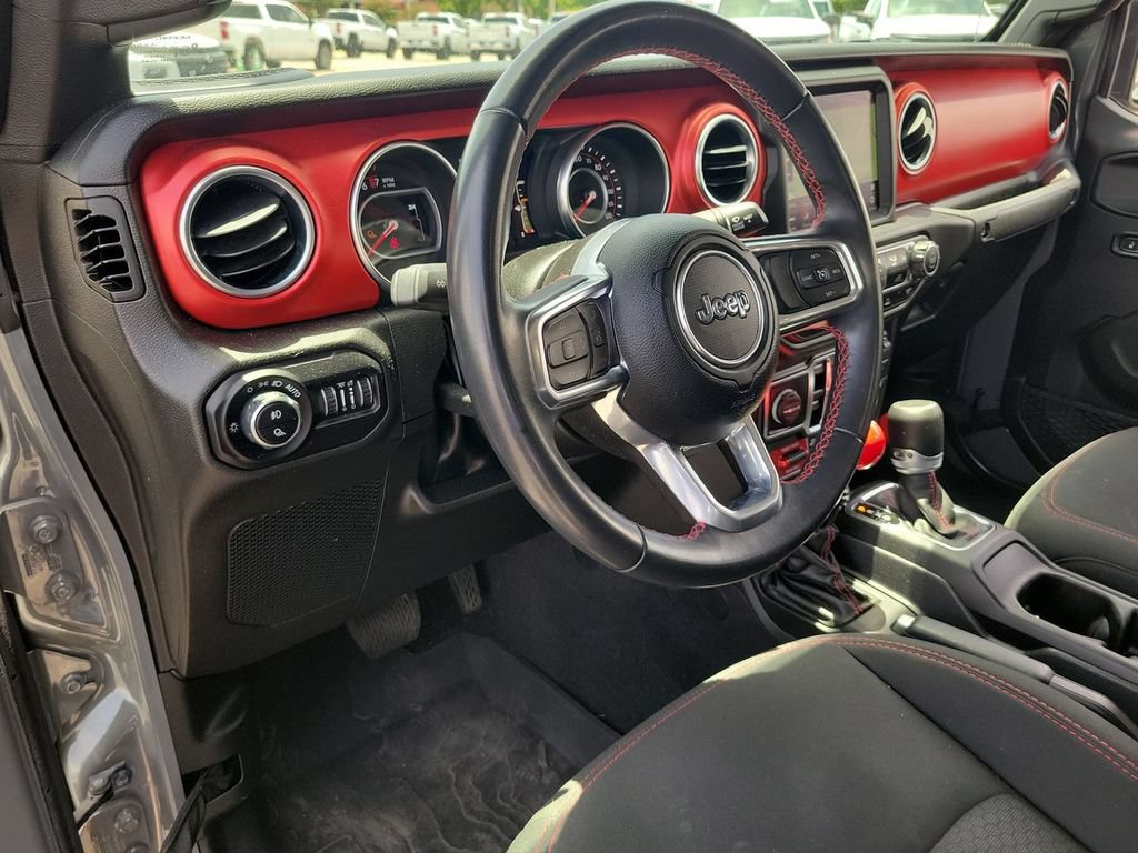 Used 2022 Jeep Gladiator Rubicon w/ Trailer Tow Package AWD/4WD image 10