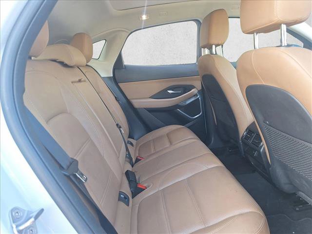 Used 2021 Jaguar E-PACE SE image 18