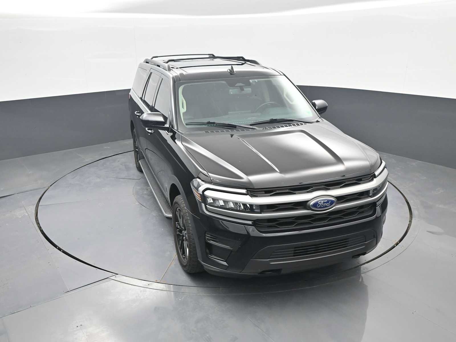 Used 2023 Ford Expedition Max XLT AWD/4WD image 39
