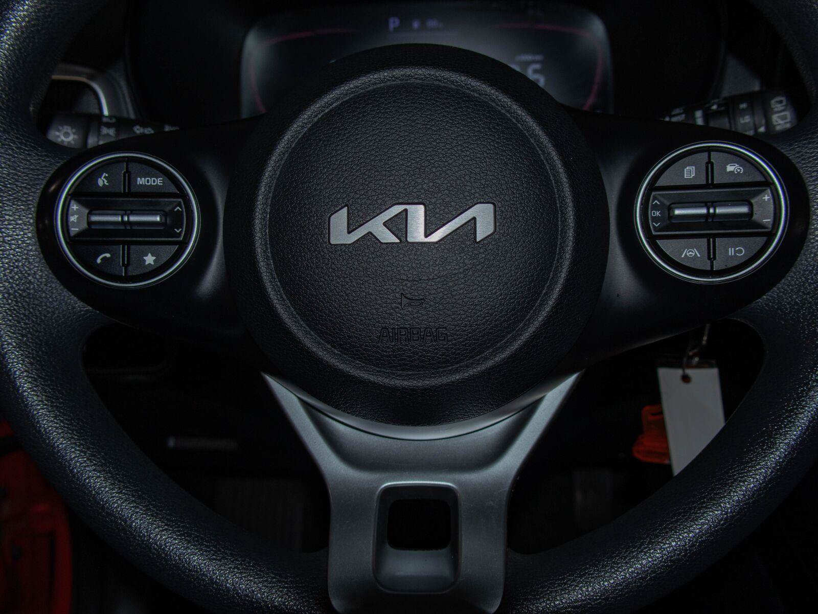 Used 2023 Kia Soul LX w/ Option Group 015 FWD image 11
