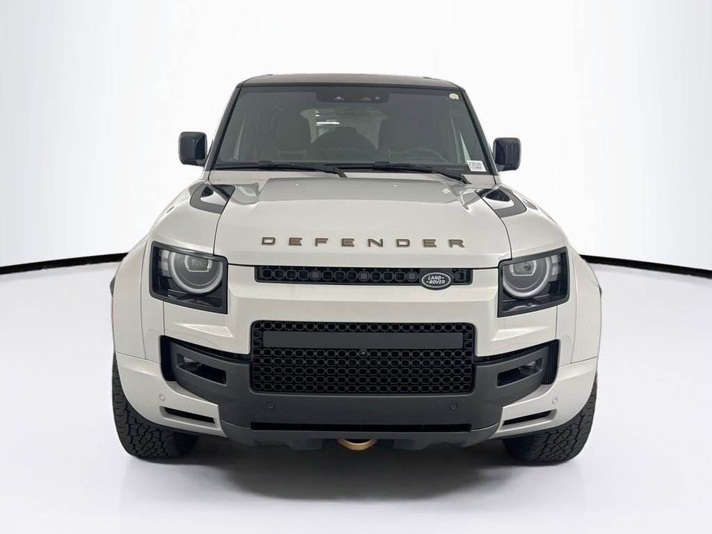 New 2026 Land Rover Defender 110 OCTA image 2