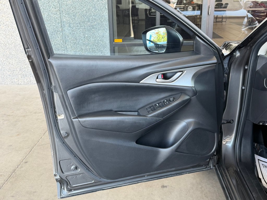 Used 2020 MAZDA CX-3 Sport FWD image 17
